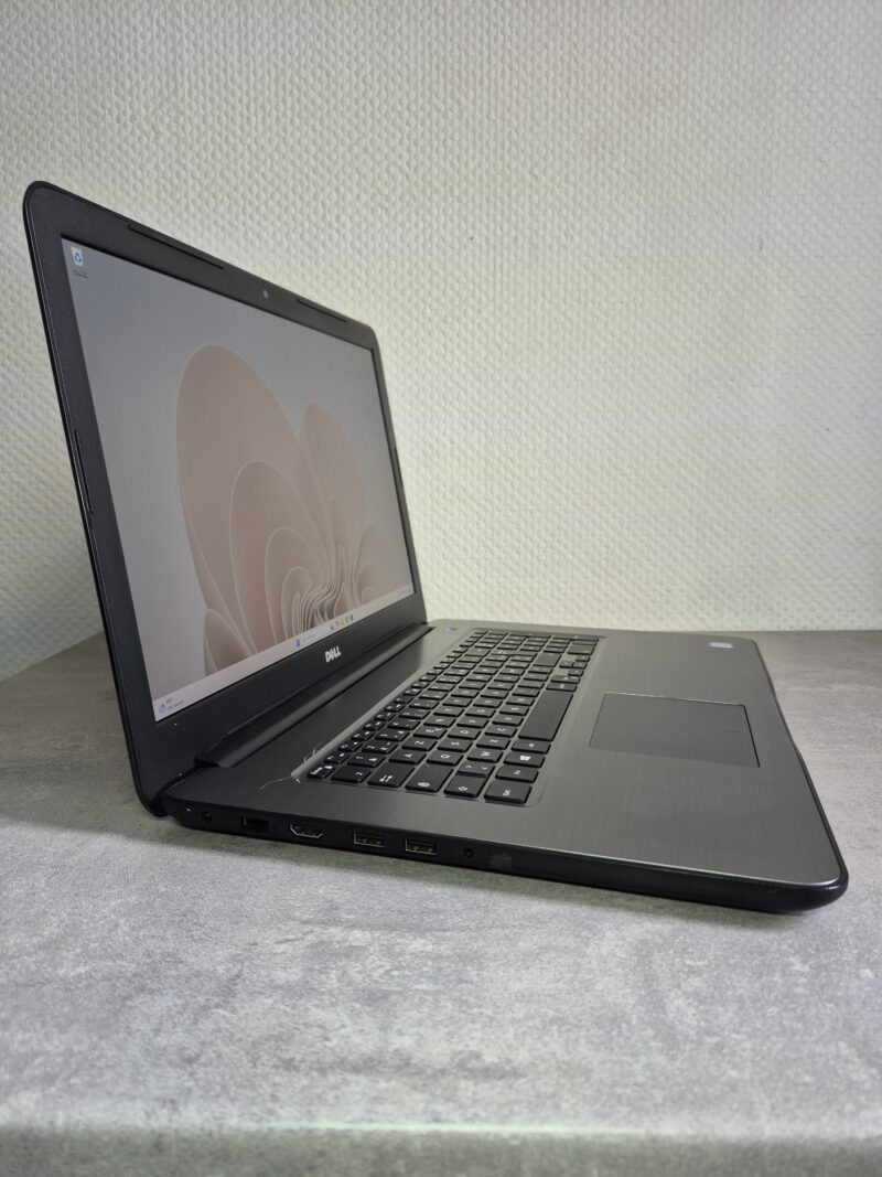 DELL Inspiron 5767 | Core i5 7200u | 16Gb RAM | SSD | Garantie 6 MOIS – Image 2